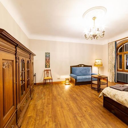 Ferienwohnung Cozy Storie'S Ap, 47Sqm, Renovated 2020, Free Parking Riga Exterior foto